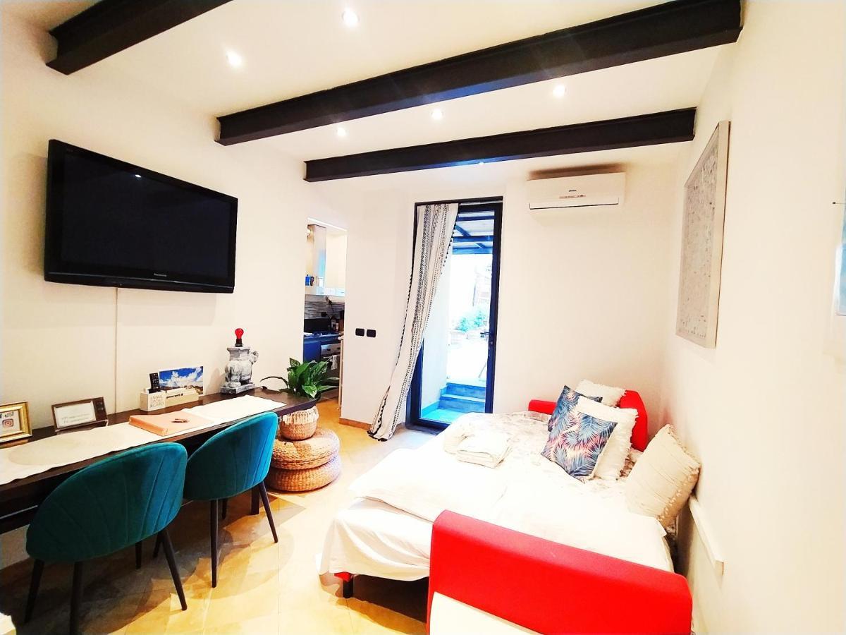 Nadia's Lovely - With Private Garden And Jacuzzi Florencia