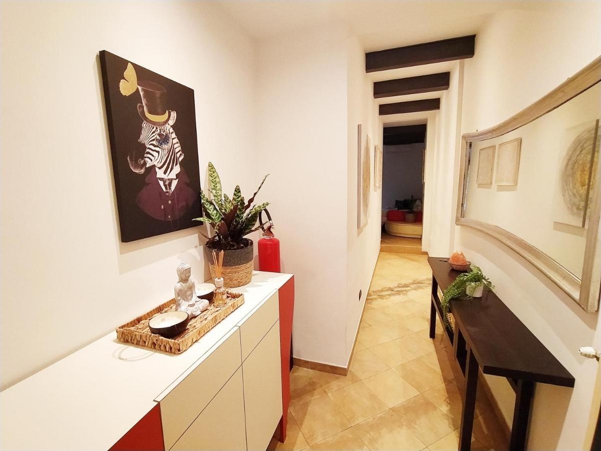 Nadia's Lovely - With Private Garden And Jacuzzi Apartamento Florencia